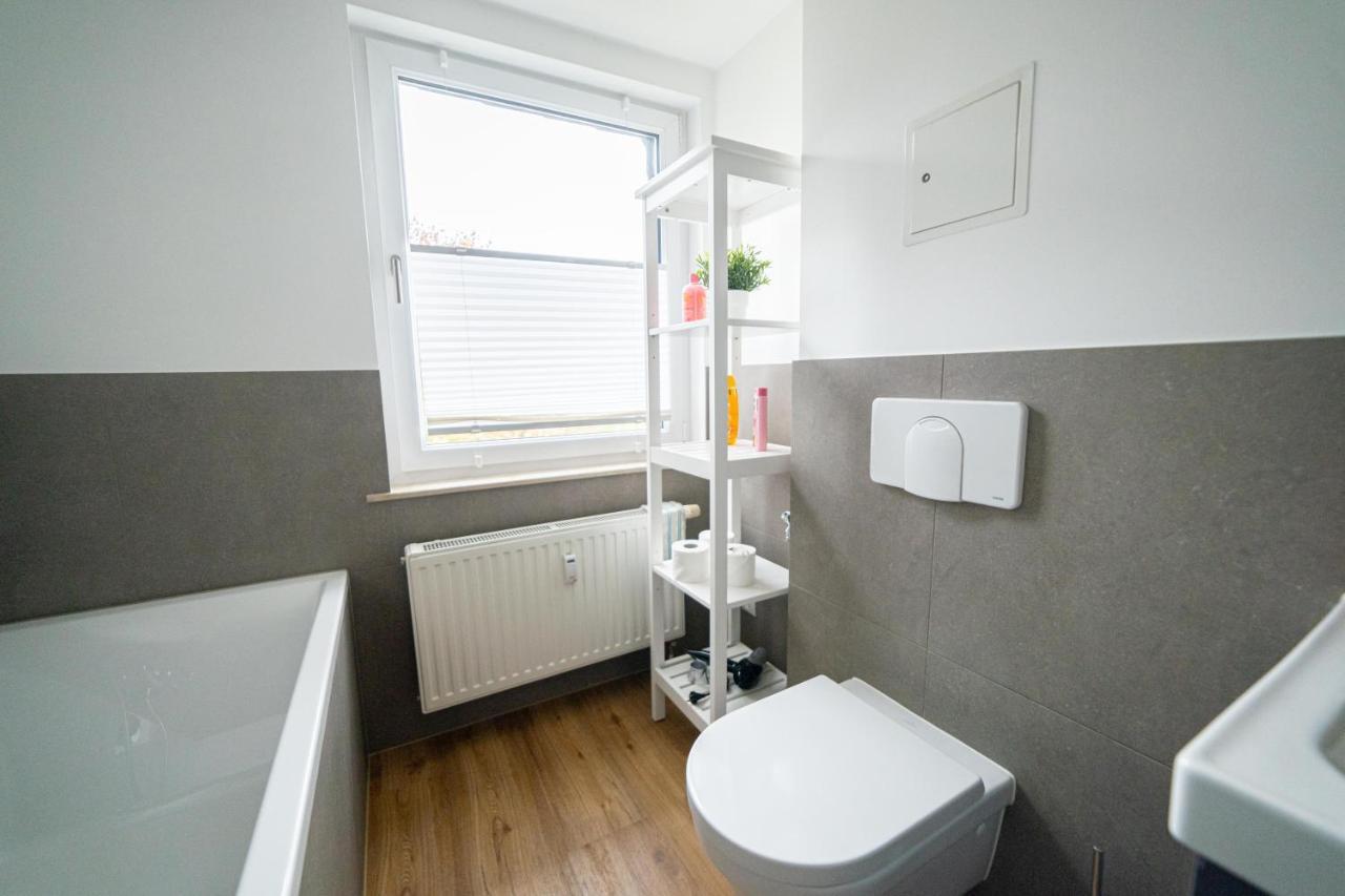Fullhouse - - L8 - Balcony - Smarttv - Nespresso * Zwickau